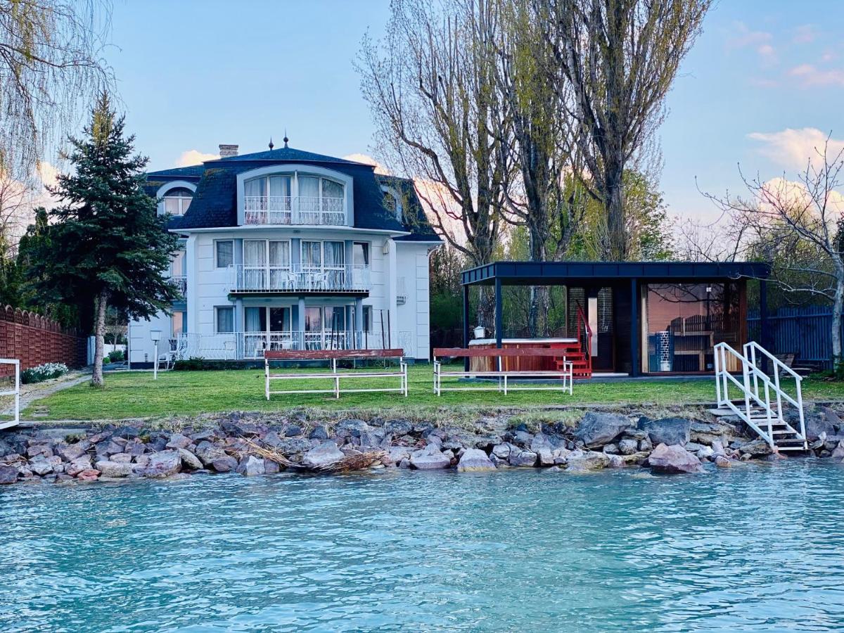 Villa My Lake Zamárdi エクステリア 写真